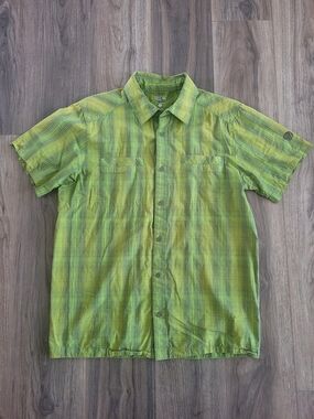 Mountain Hardwear Short-Sleeve Button-Down Shirt in Lime Green Plaid